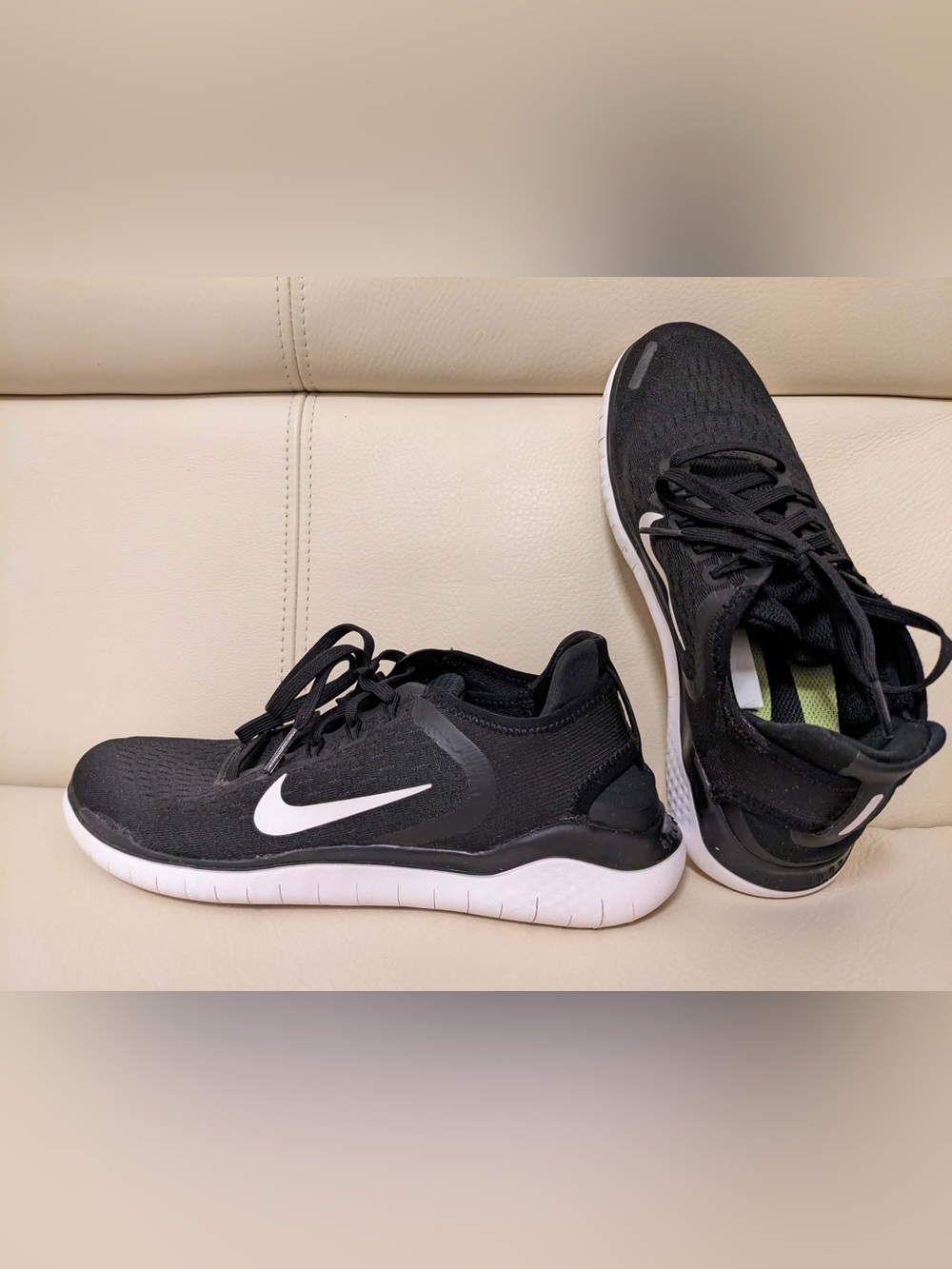 Nike Free RN 2023-2024 Women's Size 9 Black/White Running Shoes 942837-001